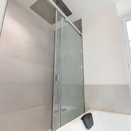 L'Appartement Des Ducs Avec Baignoire Double Nantes Extérieur photo